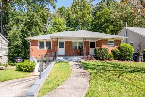 Renovated Two-Unit Duplex