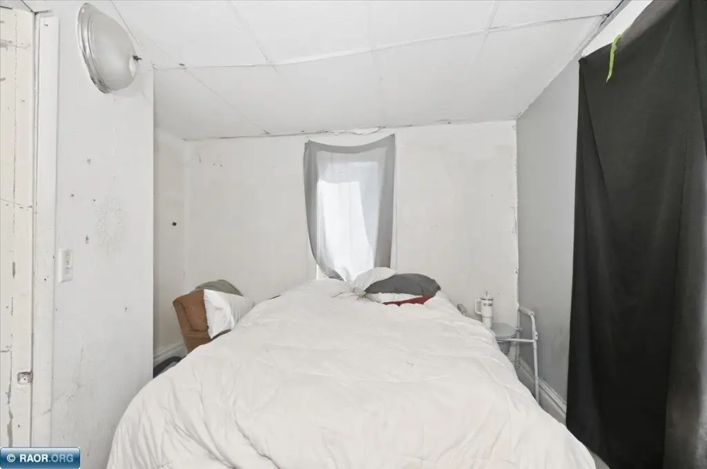 Picture 11