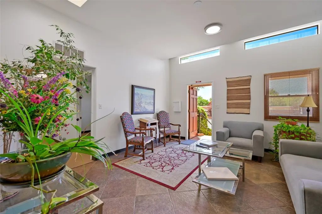 1440 Saint Francis Dr S, Santa Fe, NM 87505