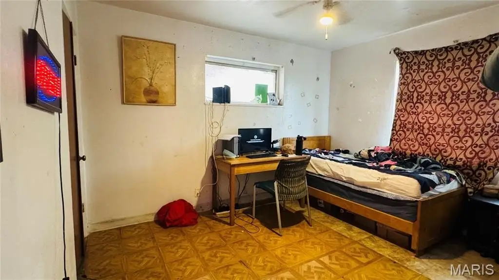 Picture 27