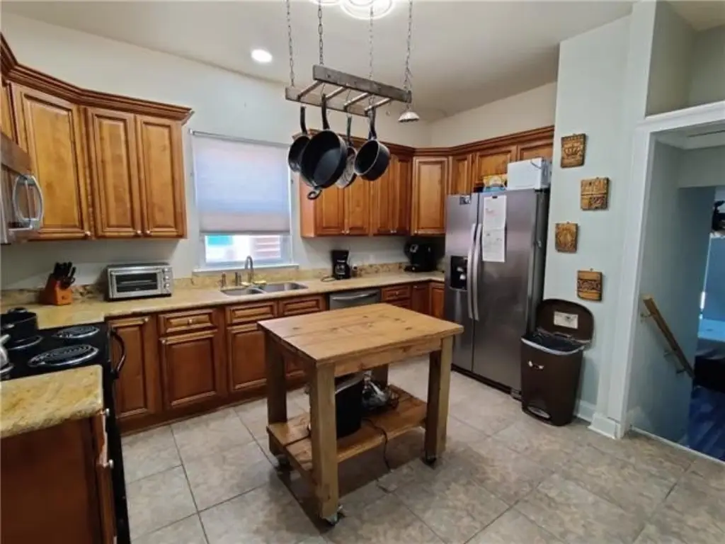 Picture 12