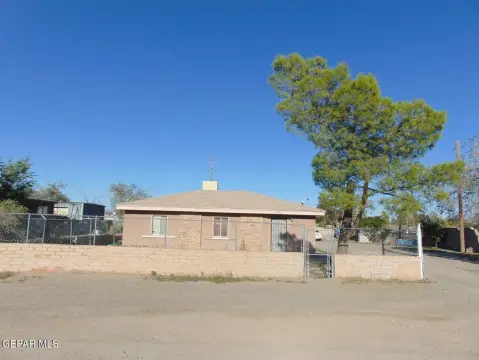Spacious Multi-Family Property, Socorro, TX