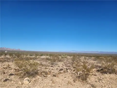 5-Acre Golden Valley Land