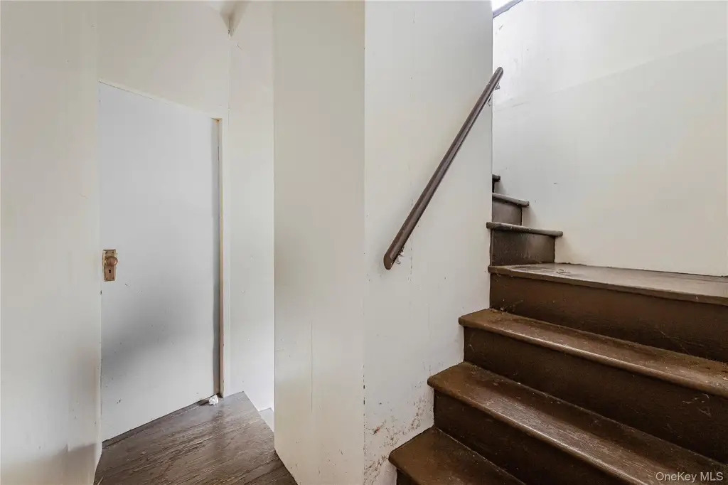 Picture 6