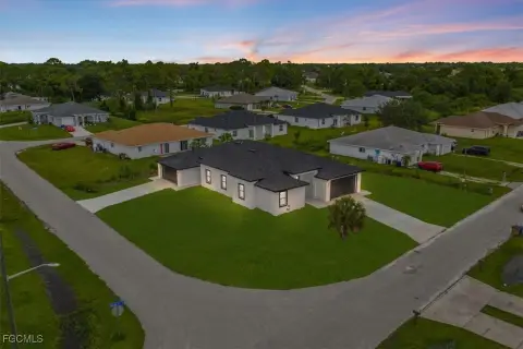 New Duplex in Lehigh Acres