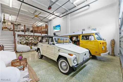 Luxury Storage Retreat in Fort Myers