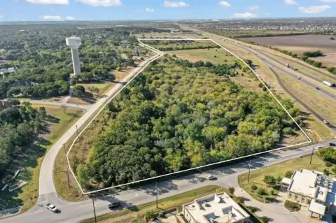 47.96 Acres on I35W