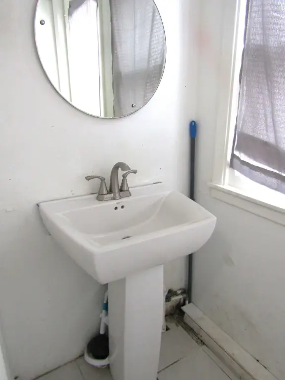 Picture 16