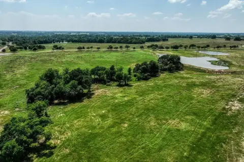 Luxury Ranch Community Land