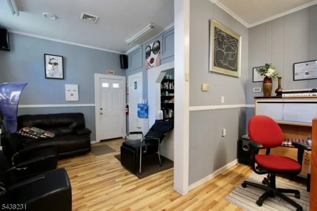 Picture 6