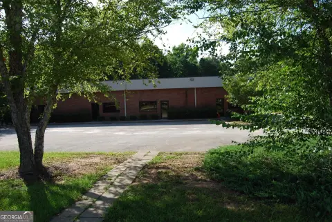 Fayetteville Commercial Flex Space Available