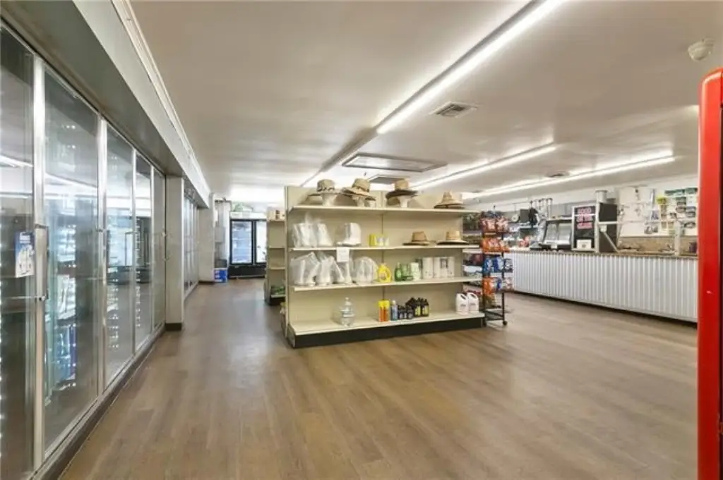 Picture 6