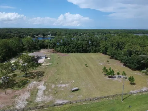 Lakefront Land in Bay Lake