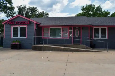 Commercial Storefront with Yard