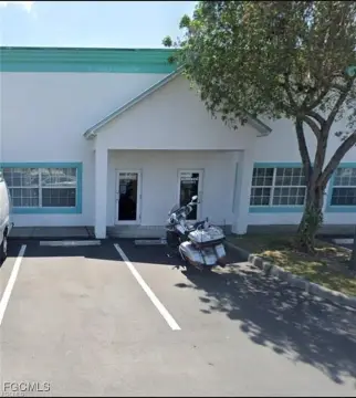 Fort Myers Warehouse with Office