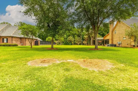 Residential Lot in Ellendale