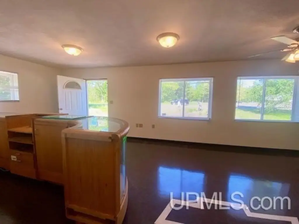 Picture 12