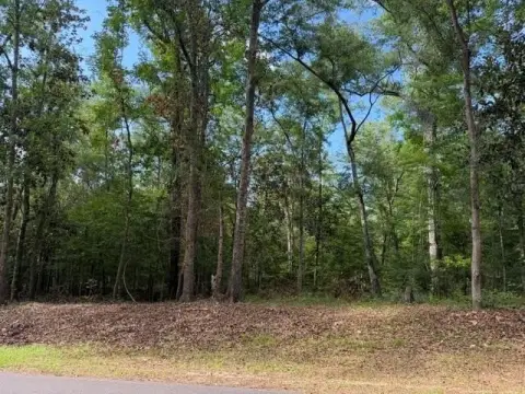 Residential Development Lot in Established Community