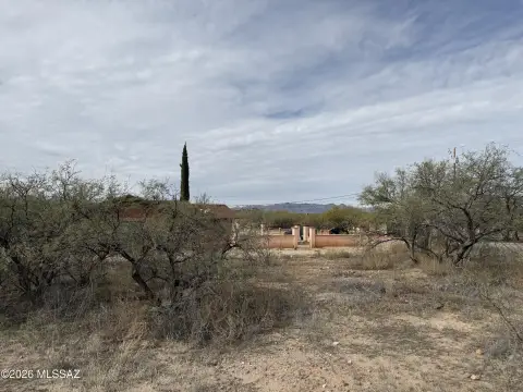Vacant Lot with Mountain Views