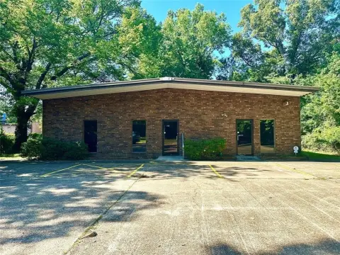 Shreveport Retail Property For Sale