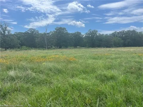 5-Acre Tract in Howe, OK