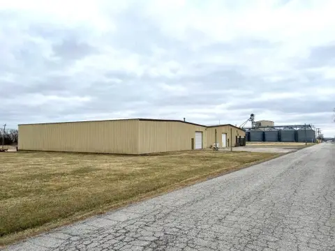 Warehouse Complex with Loft Apartment