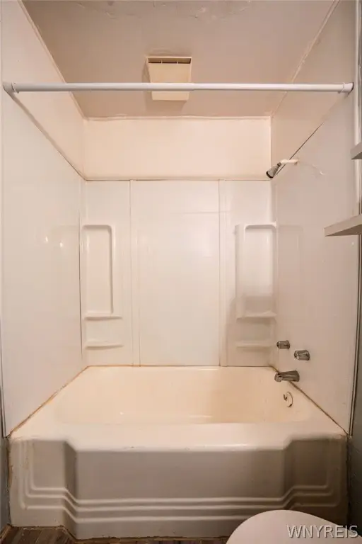 Picture 33