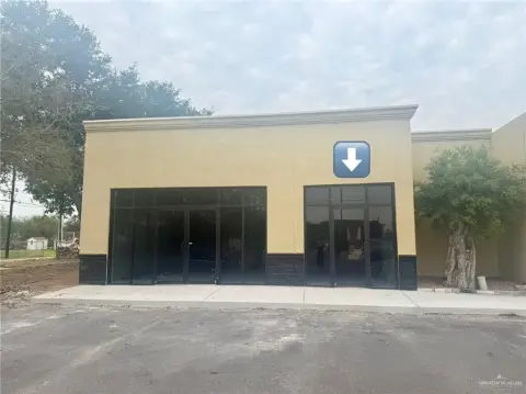 New Commercial Space in Alamo