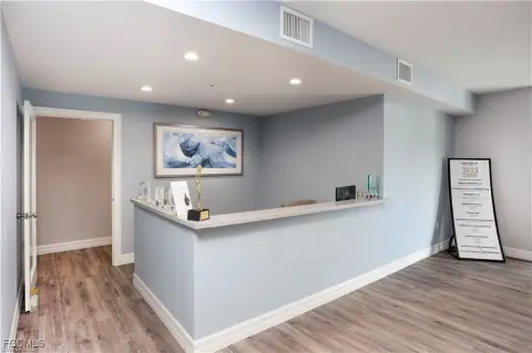 Office Suites in Cape Coral