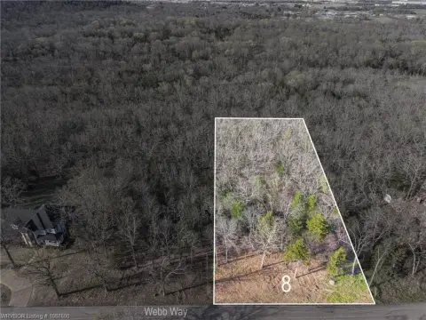 Residential Lot in Oak Ridge