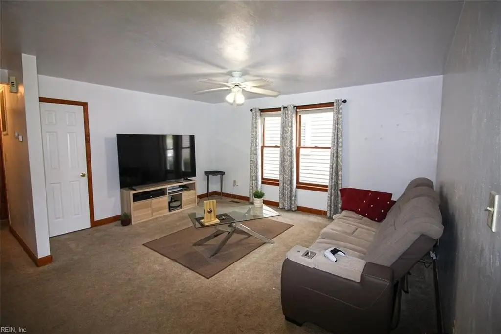 Picture 5