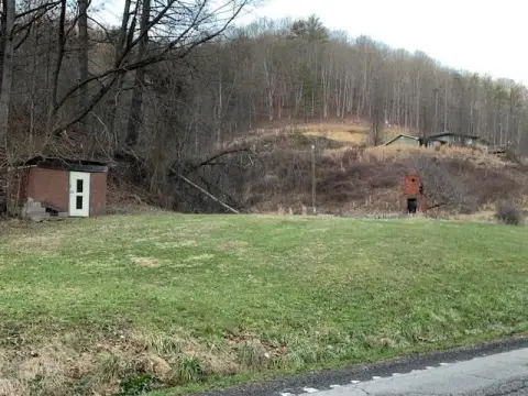 Hindman, KY Residential Land