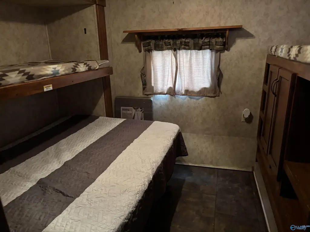 Picture 24
