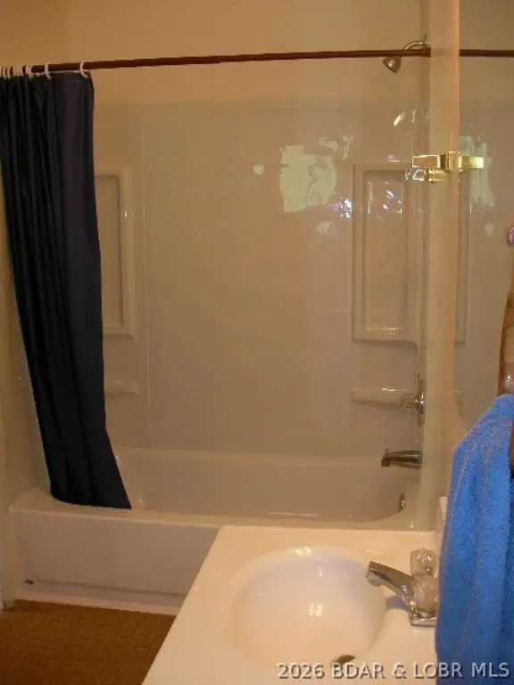 Picture 9