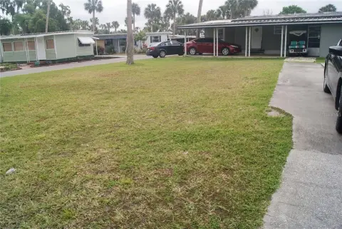 EUSTIS, FL Corner Lot