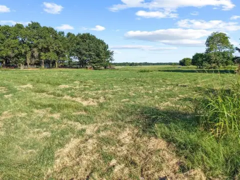 33 Acres Ideal for Ranch