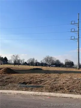 Buildable Lot in Heritage Place