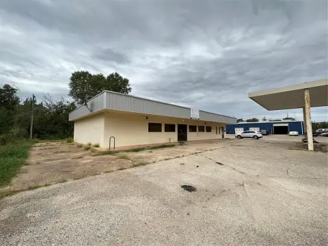 Stillwater Retail/Office Investment Opportunity