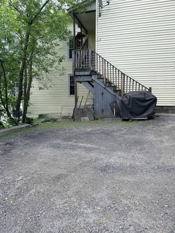 Picture 4