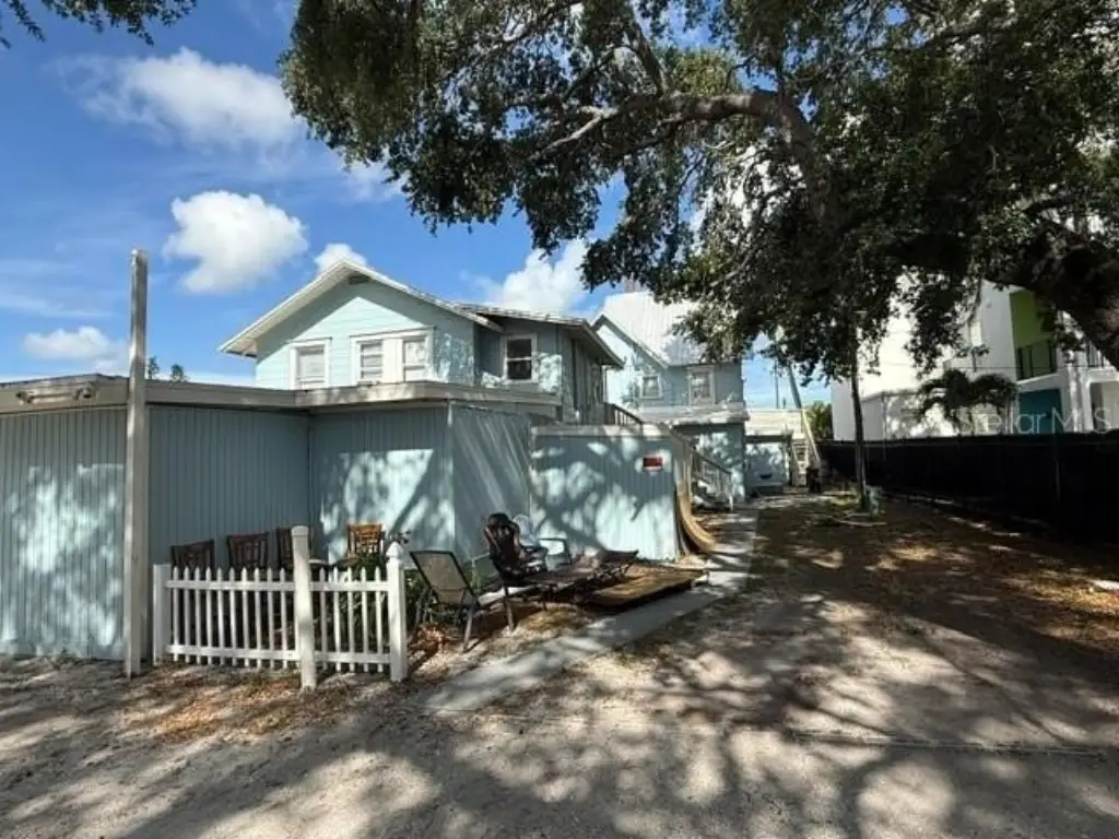 Picture 10