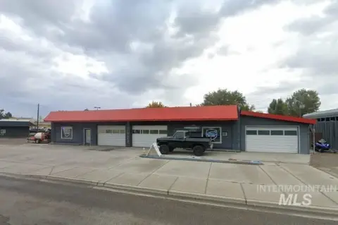 Prime Commercial Corner Lot