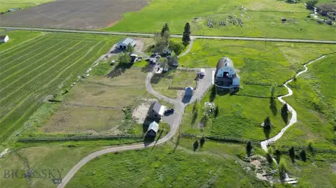 Historic Wedding Venue with Farmland
