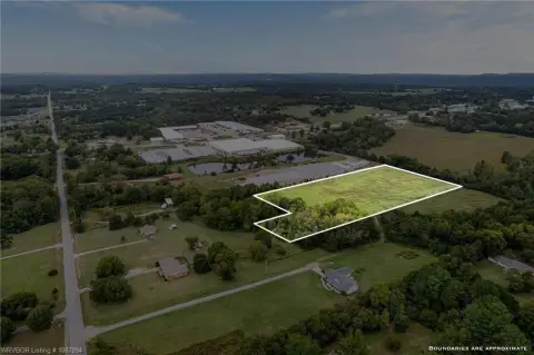 Land in Alma, Arkansas