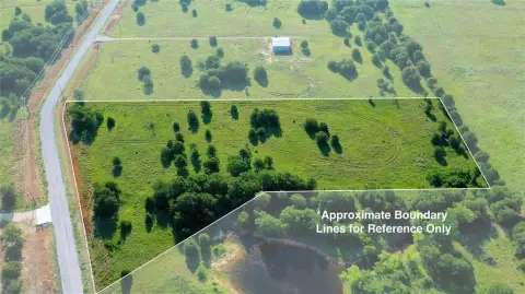 Nocona Land with Great Views