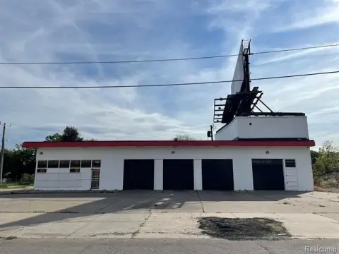Detroit Auto Shop For Rent