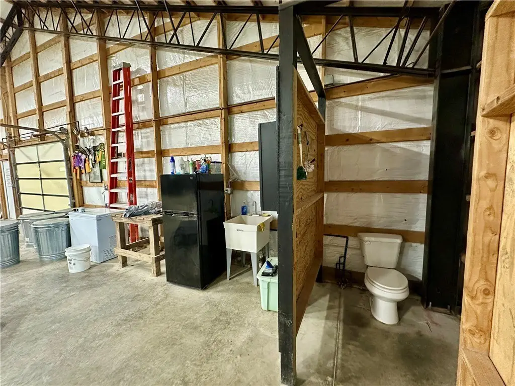 Picture 16