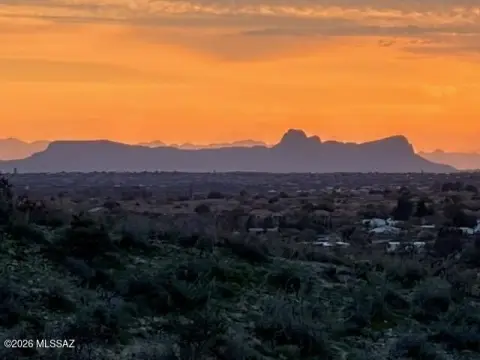 Tucson Land with Mountain Views