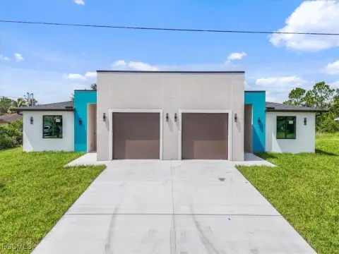 New Duplex in Lehigh Acres