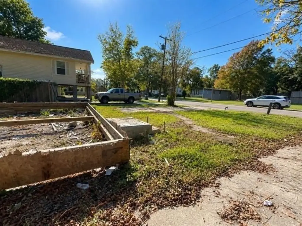 Picture 4