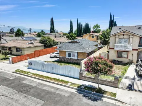 Duplex For Sale Opportunity